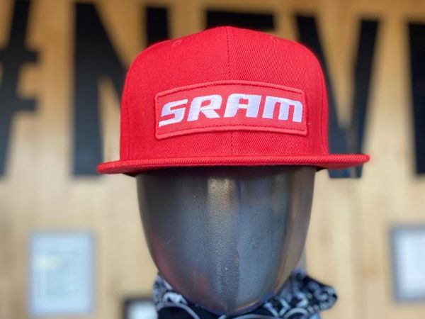 Gorra Sram Snapback Con Visera Plana