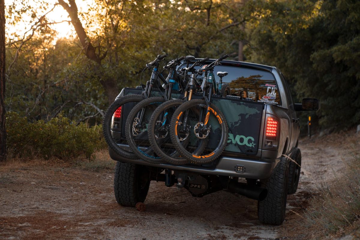 Funda - Cobertor Bicicleta Para Camionetas Fox Camo Tailgate Cover (s)