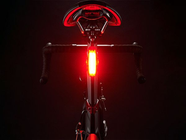 Luz Trasera Cateye Rapid X3 - Recargable