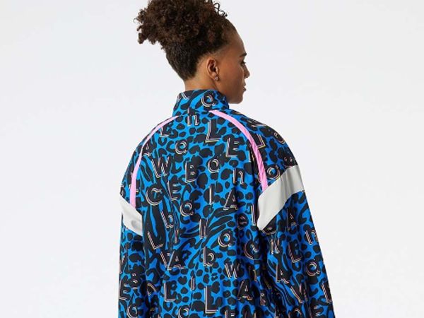 Campera New Balance Relentless Printed Mujer