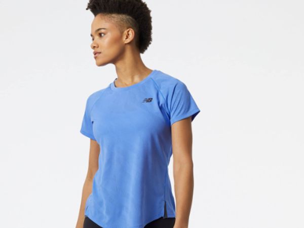 Remera New Balance Q Speed Jacquard Mujer