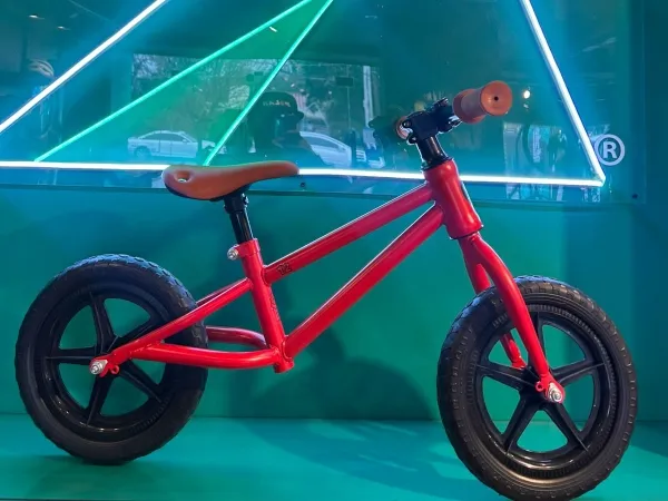 Kangaroo Bike Camicleta Niños Rodado 12