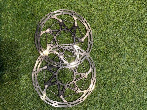 Par De Discos Sram Centerlinex 2p 160mm Y 180mm 6t Usados