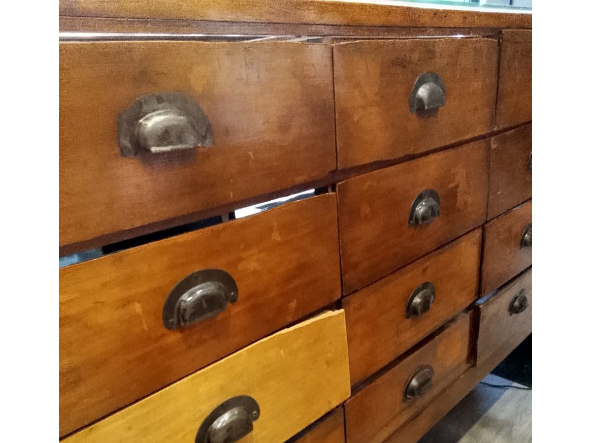 Mueble Merceria Mostrador Exhibidor De Vidrio Con Estantes Y Cajones 200x50x90