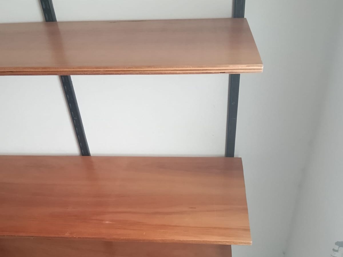 Estanteria De Pared Sistema Cremallera Con Estantes Madera 200x200x40