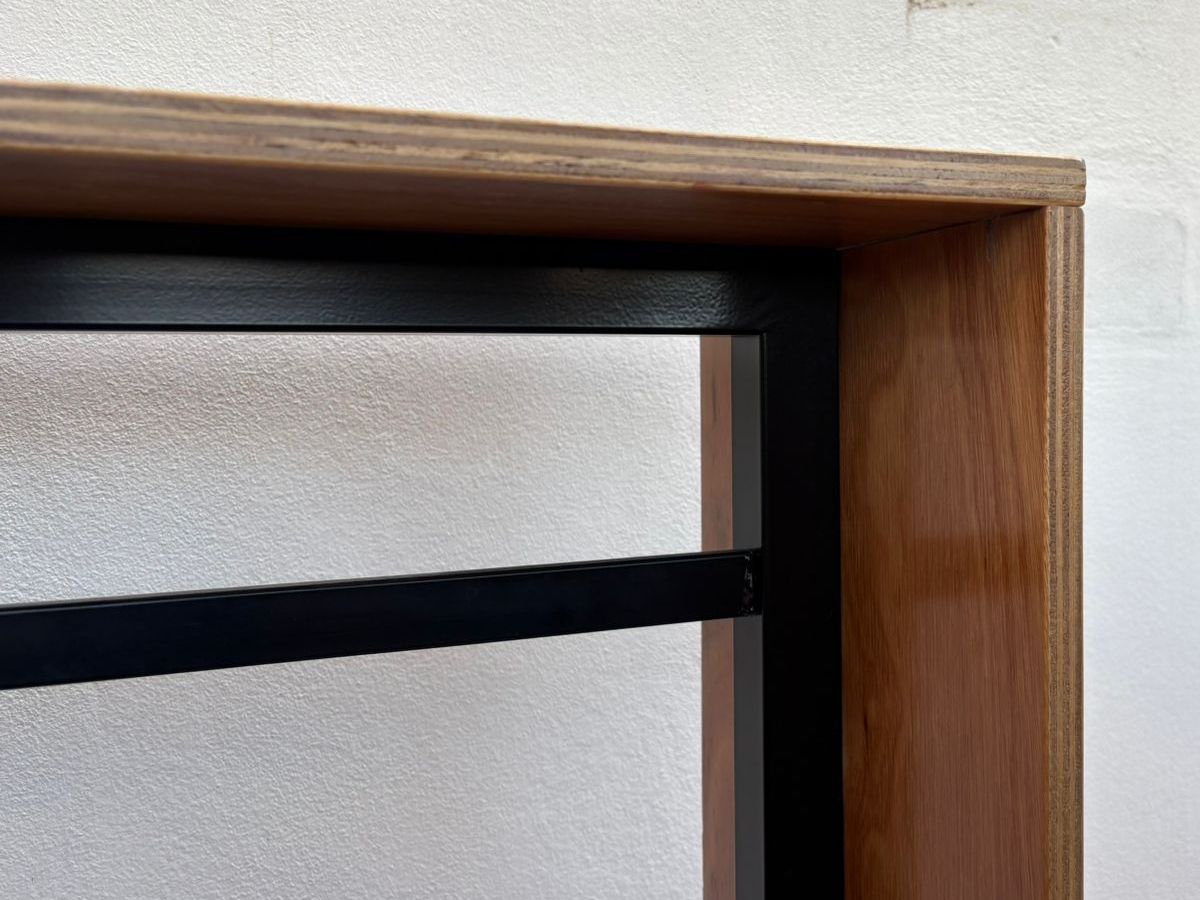 Mueble Perchero Para Local De Madera 1.76x60x1.70